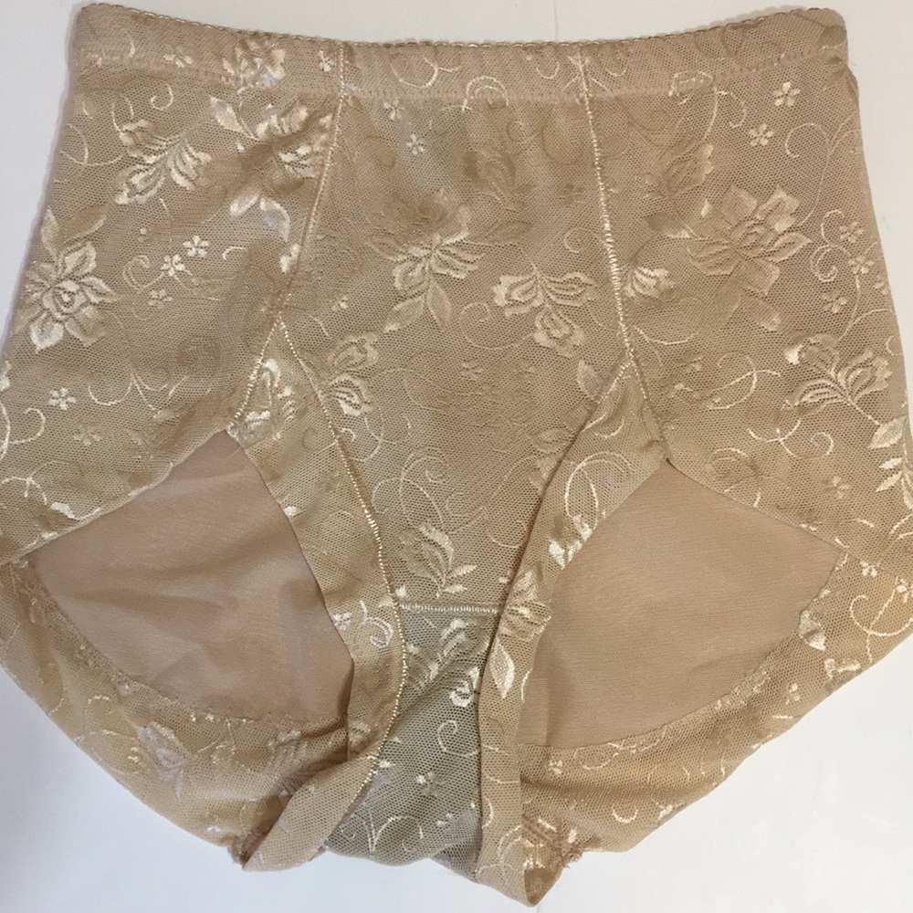 New Nude Lace Panty Girdle Medium
